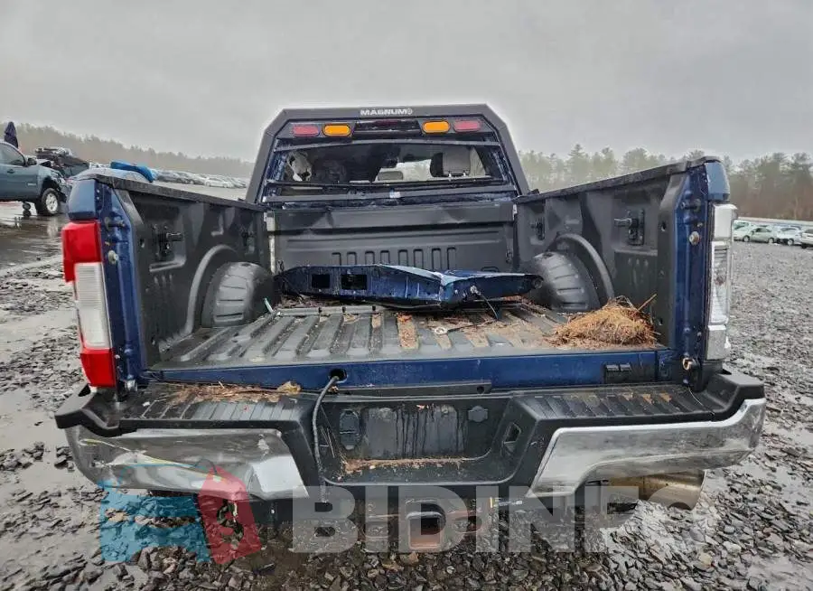 1FT8X3BT2HEC05342 Photo# 6
