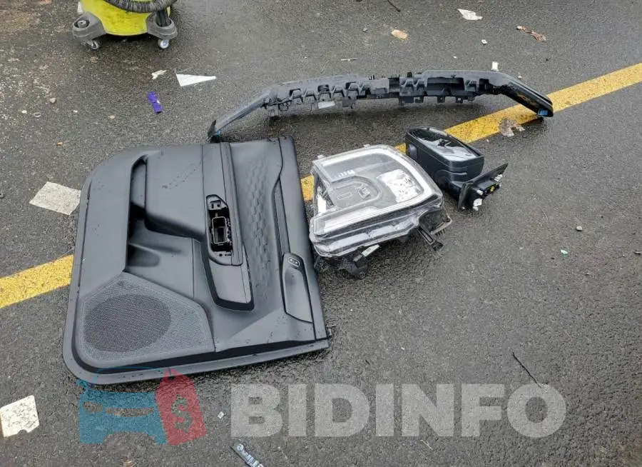 1FTER4HP7SLE05262 Photo# 12