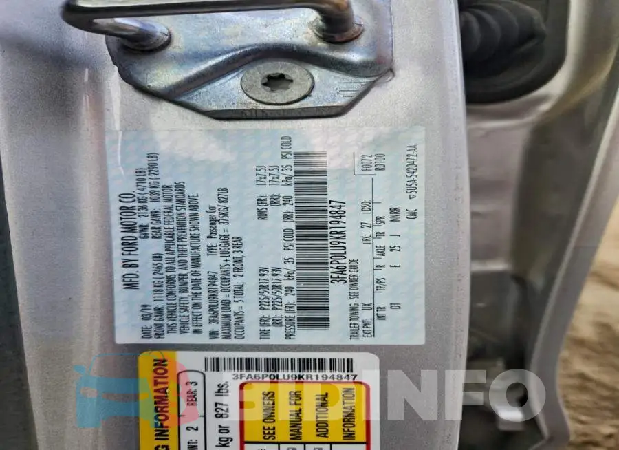 3FA6P0LU9KR194847 Photo# 12