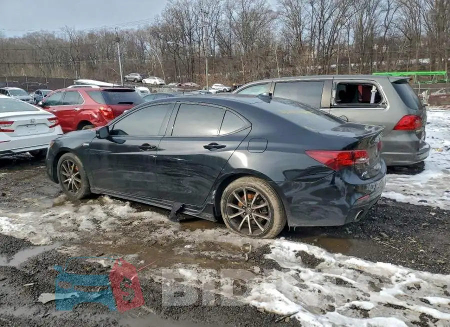 19UUB2F63JA000137 Photo# 2