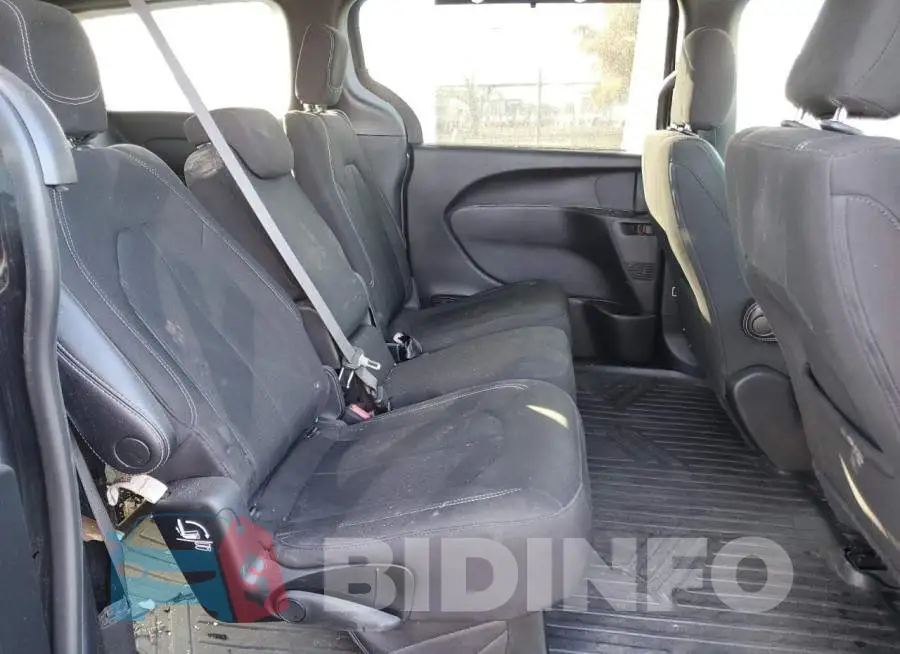 2C4RC1FG7MR571893 Photo# 11