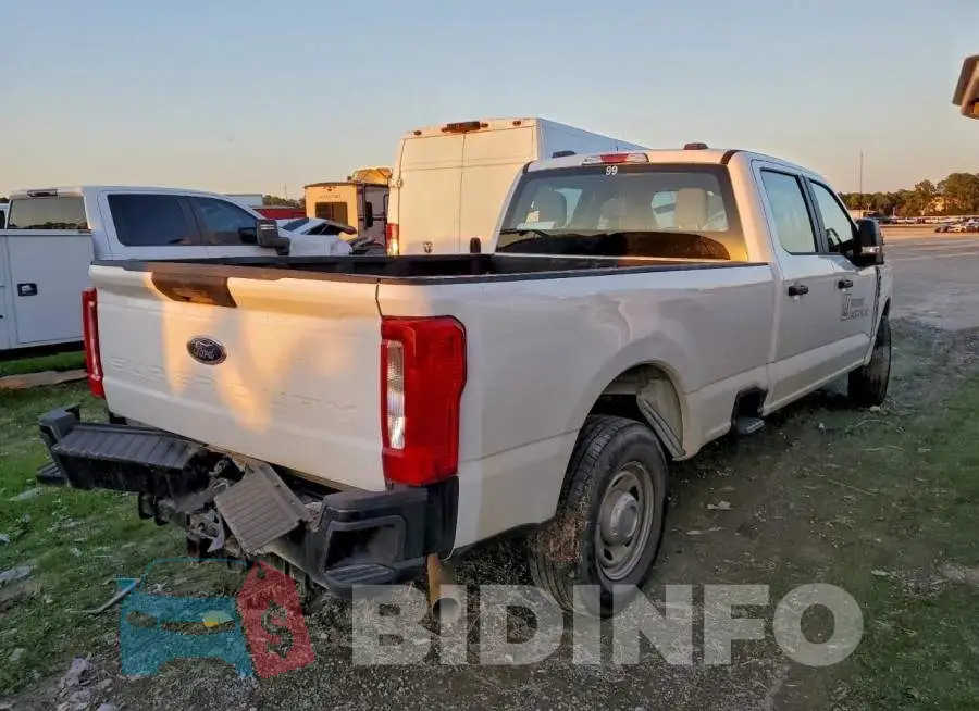 1FT7W2AA7PED45538 Photo# 3