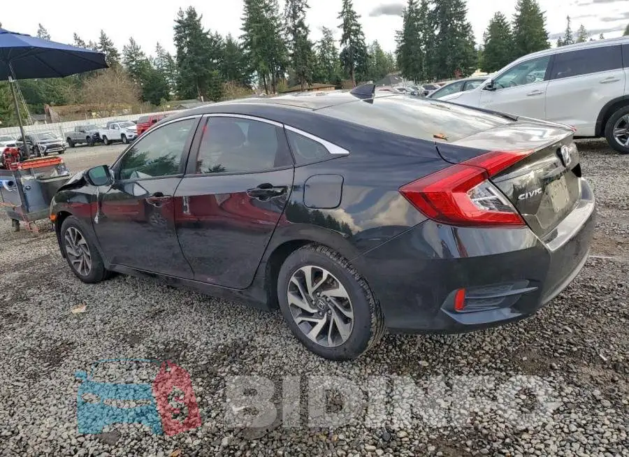 2HGFC2F77HH572483 Photo# 2