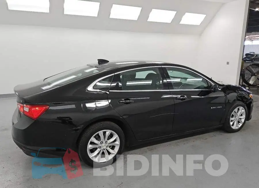1G1ZD5ST2PF228632 Photo# 3