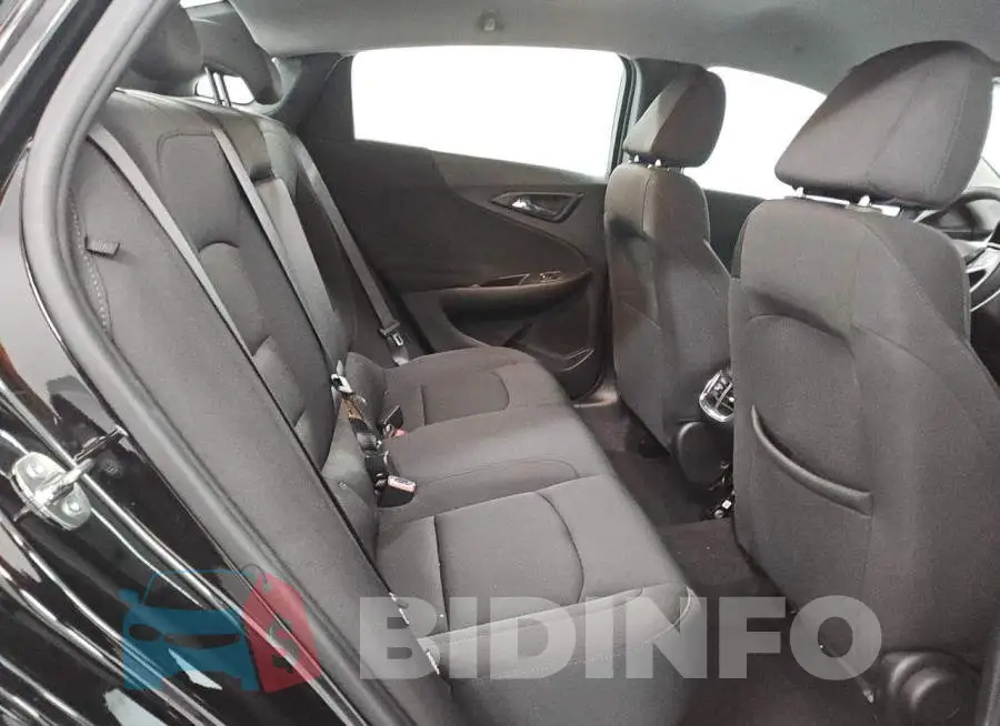 1G1ZD5ST2PF228632 Photo# 10