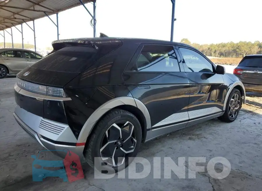 KM8KR4AE8PU207847 Photo# 3