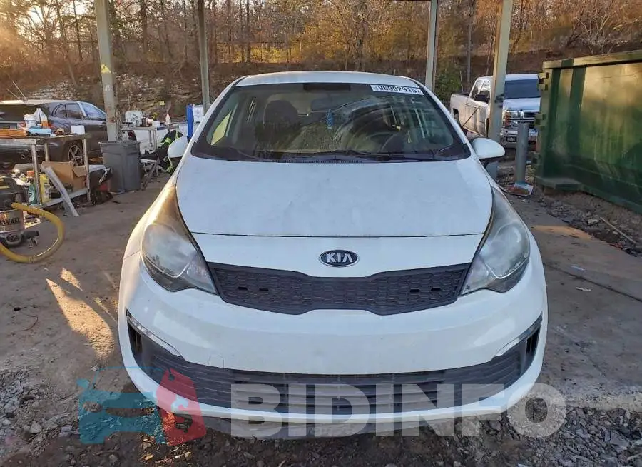 KNADM4A32G6639068 Photo# 5