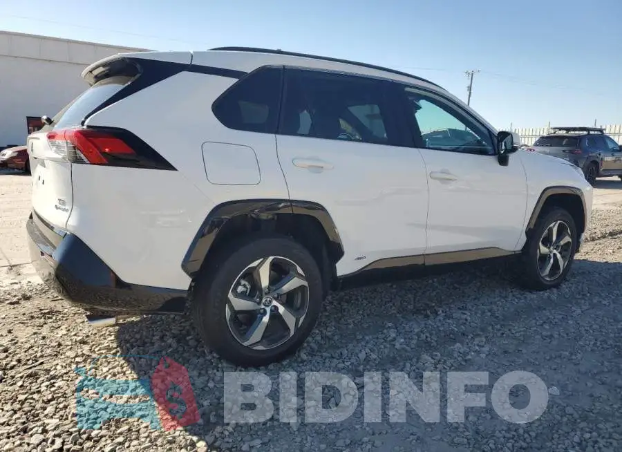 JTMCB3FV1SD263136 Photo# 3