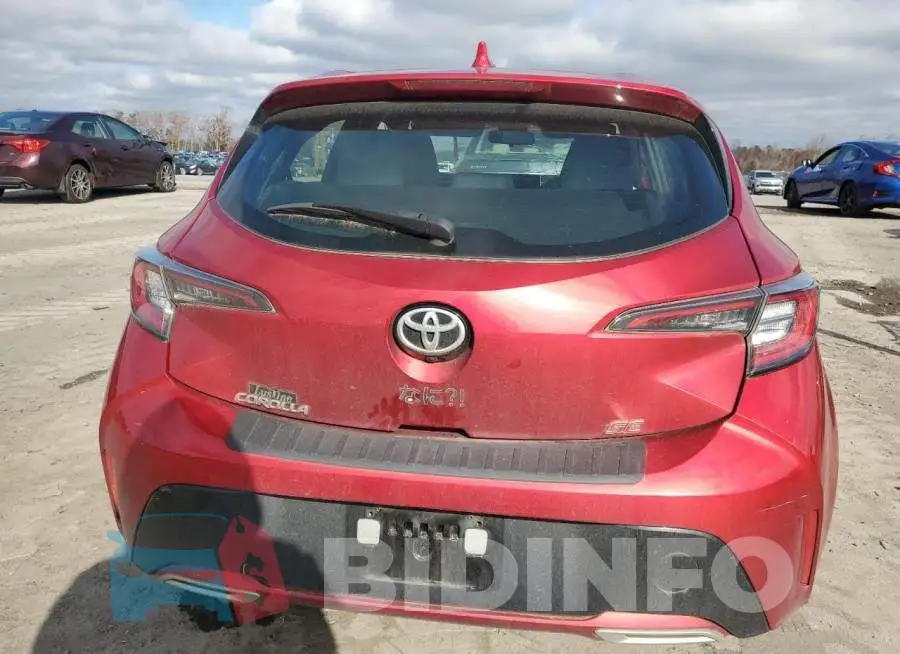JTND4MBE2N3172019 Photo# 6