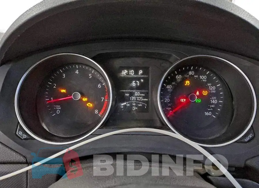 3VW267AJ5GM213621 Photo# 9