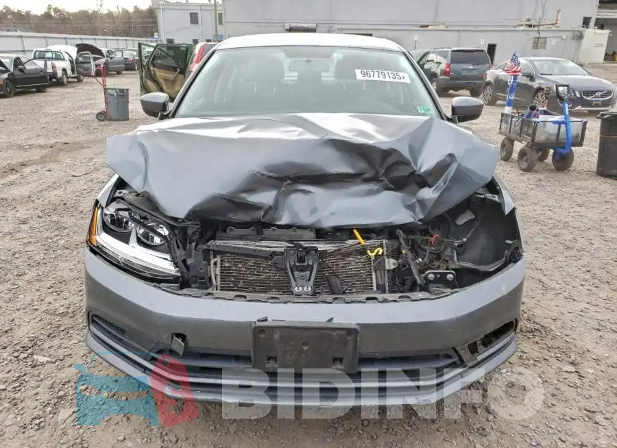 3VW2B7AJ2HM292372 Photo# 5