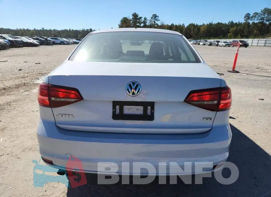 3VW2B7AJ3HM330644 Photo# 6