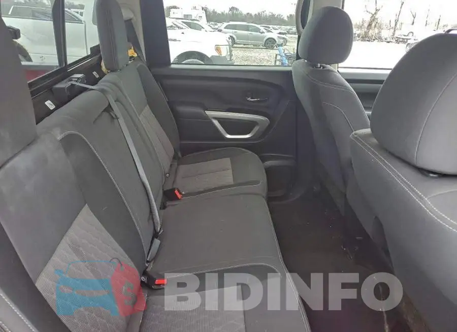 1N6AA1EC7PN112931 Photo# 10