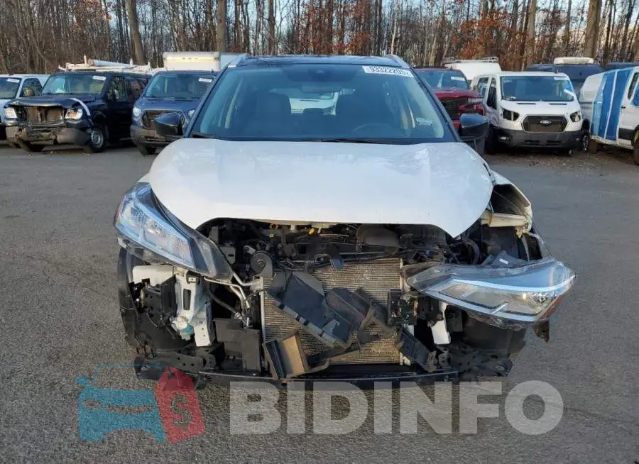 3N1CP5CV3PL523459 Photo# 5