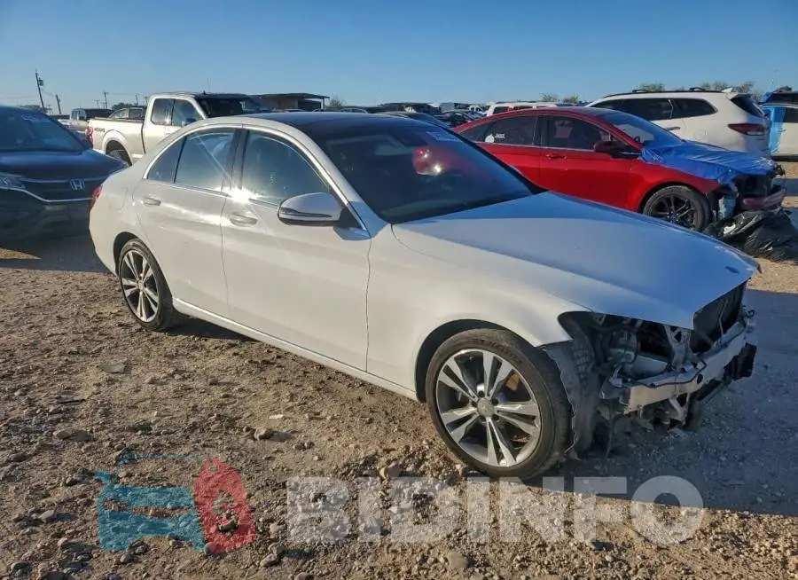 55SWF4KBXGU141148 Photo# 4