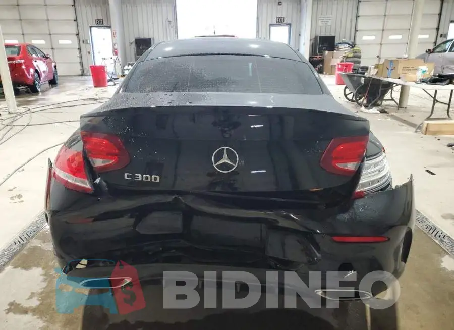 WDDWJ4JB4JF703877 Photo# 6