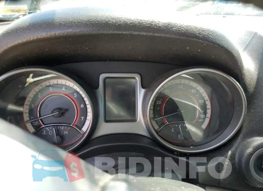 3C4PDCGG9JT172197 Photo# 9