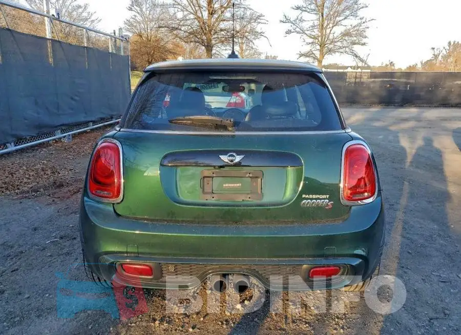 WMWXP7C58G2A43929 Photo# 6