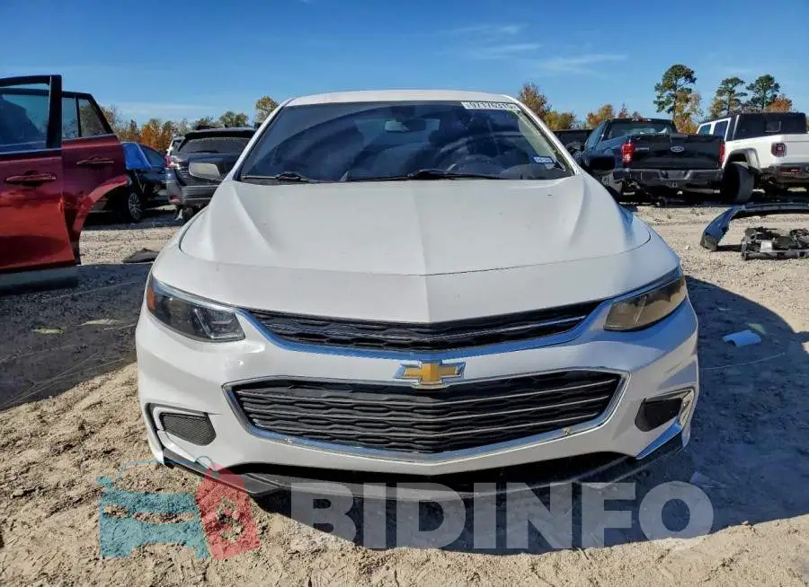 1G1ZB5ST3JF252578 Photo# 5