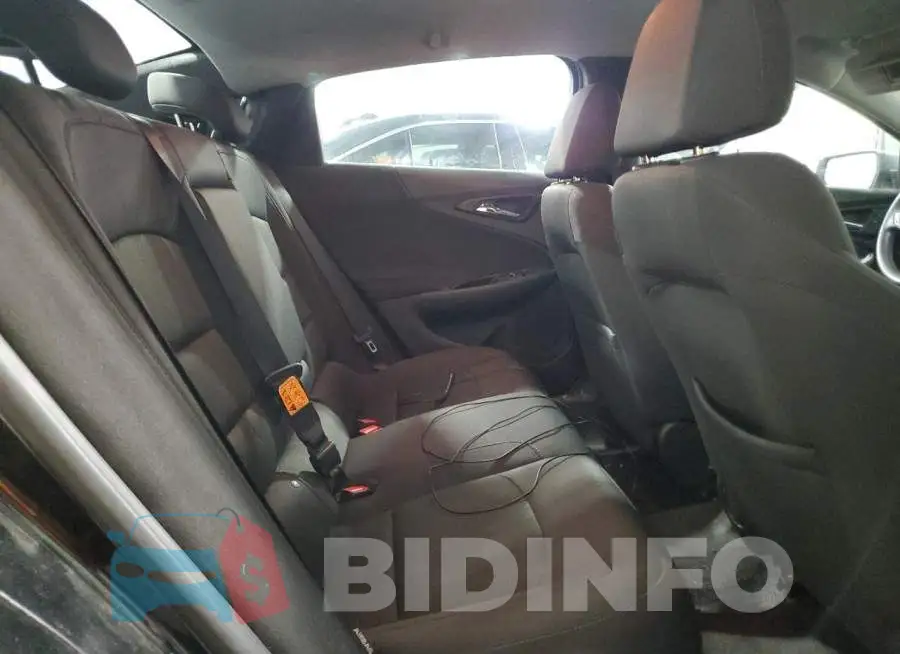 1G1ZB5ST6HF174520 Photo# 10