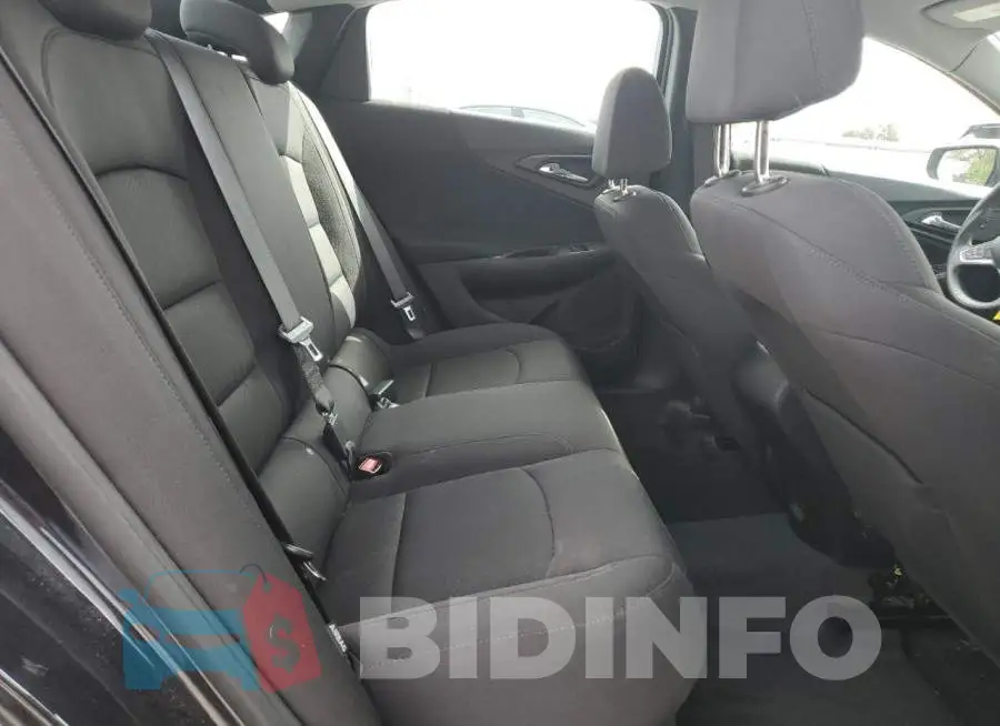1G1ZB5ST7NF194738 Photo# 10