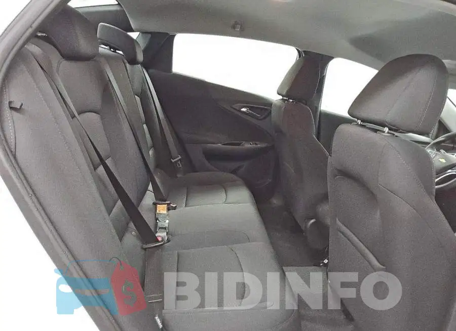 1G1ZC5ST9PF169811 Photo# 10