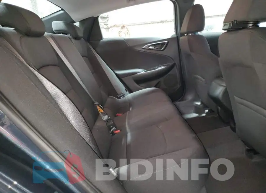 1G1ZG5ST4LF080243 Photo# 10