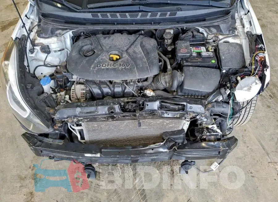 5NPDH4AE0GH696903 Photo# 11