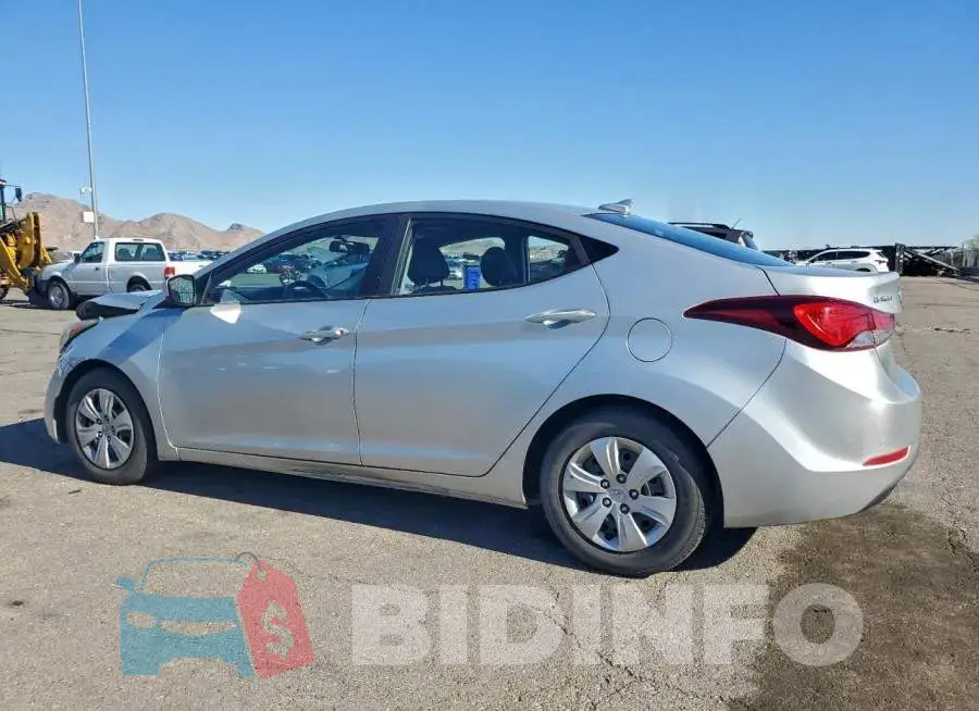 5NPDH4AE2GH682971 Photo# 2