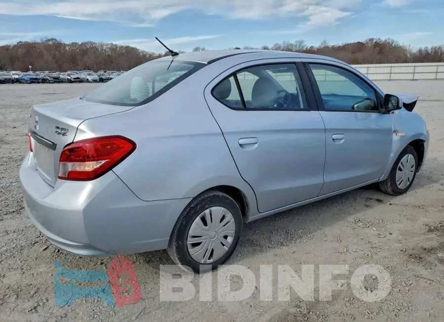 ML32F3FJ0JHF14819 Photo# 3