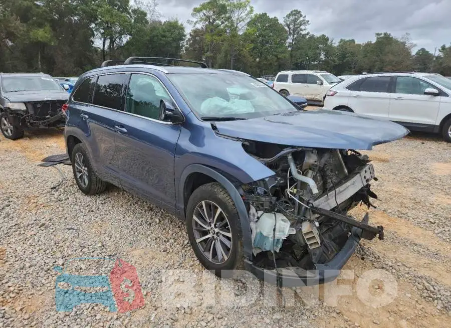 5TDKZRFHXJS247623 Photo# 4