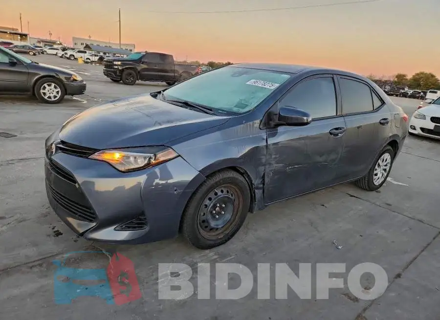 5YFBURHE3KP879679 Photo# 1