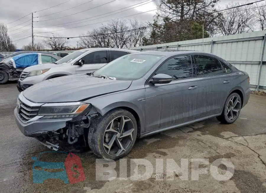 1VWMA7A32LC014207 Photo# 1