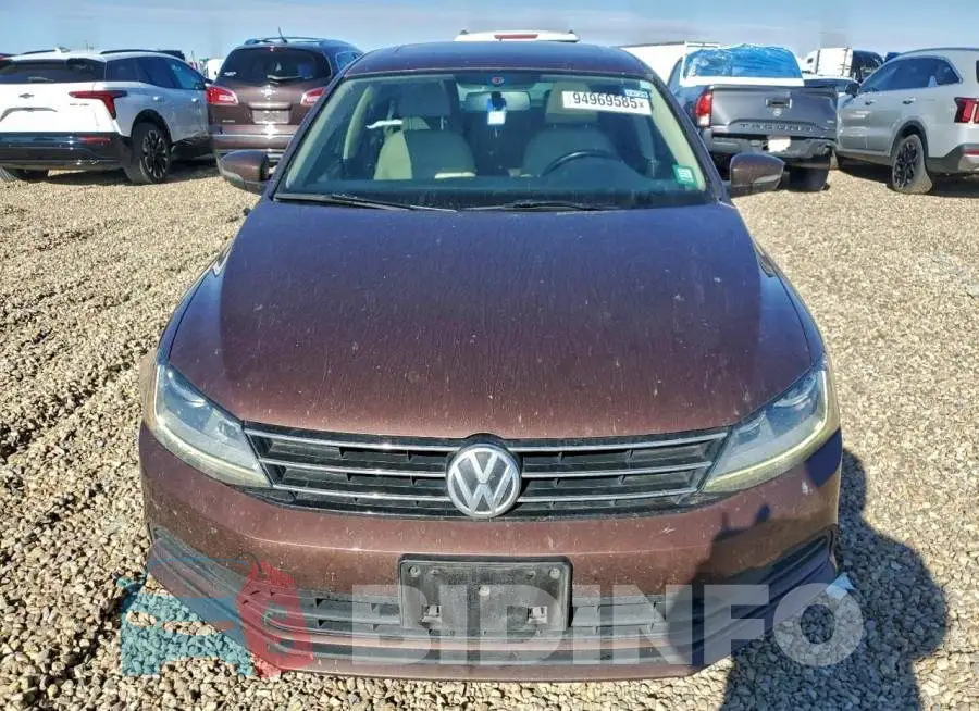 3VWDB7AJ1HM338797 Photo# 5