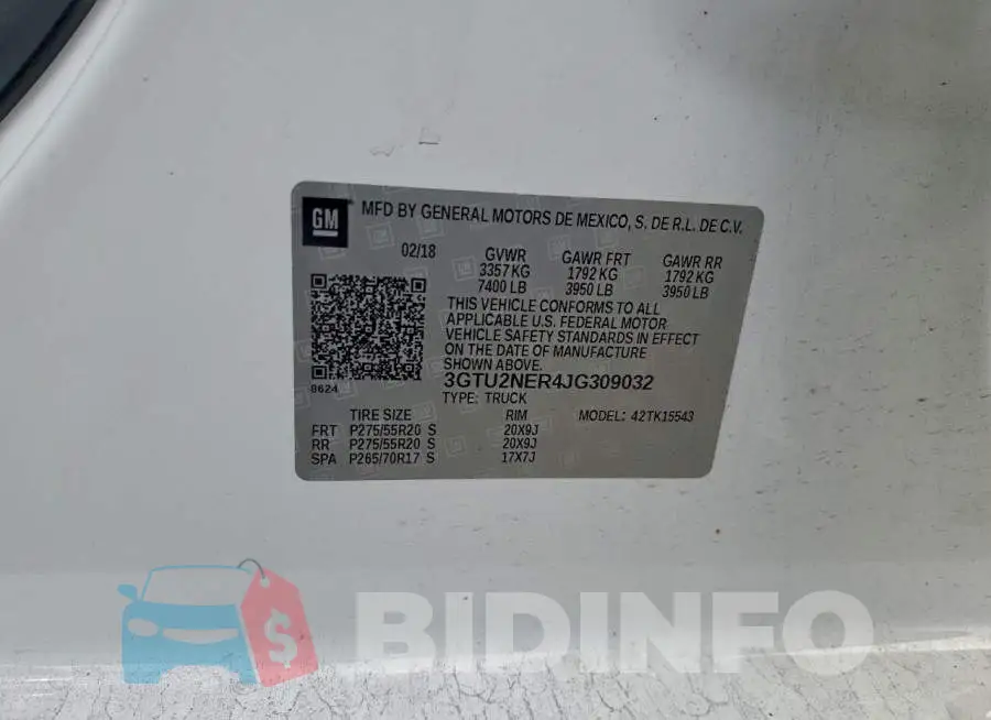 3GTU2NER4JG309032 Photo# 13