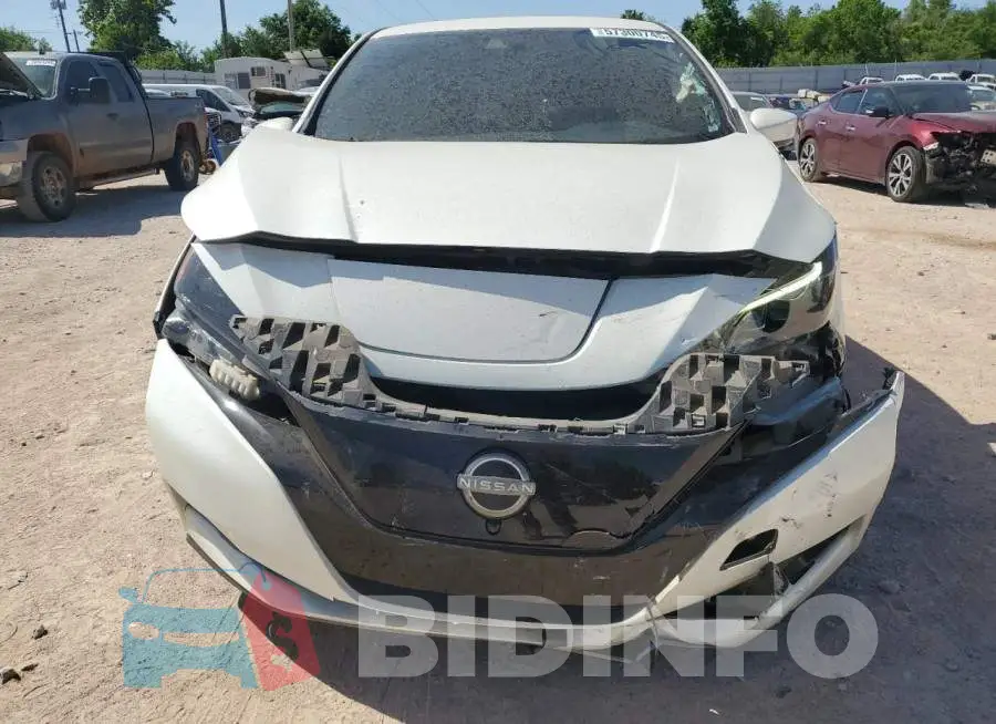 1N4CZ1CV4PC552017 Photo# 5