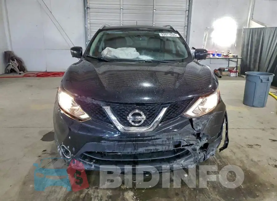 JN1BJ1CP6HW018017 Photo# 5