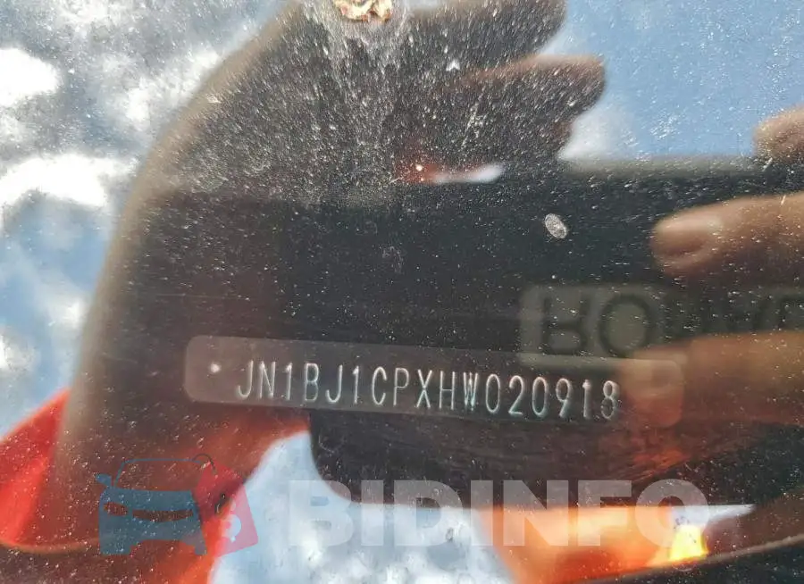 JN1BJ1CPXHW020918 Photo# 13