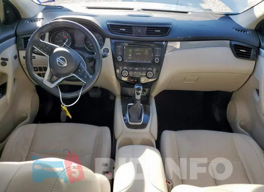 JN1BJ1CV1LW543073 Photo# 8