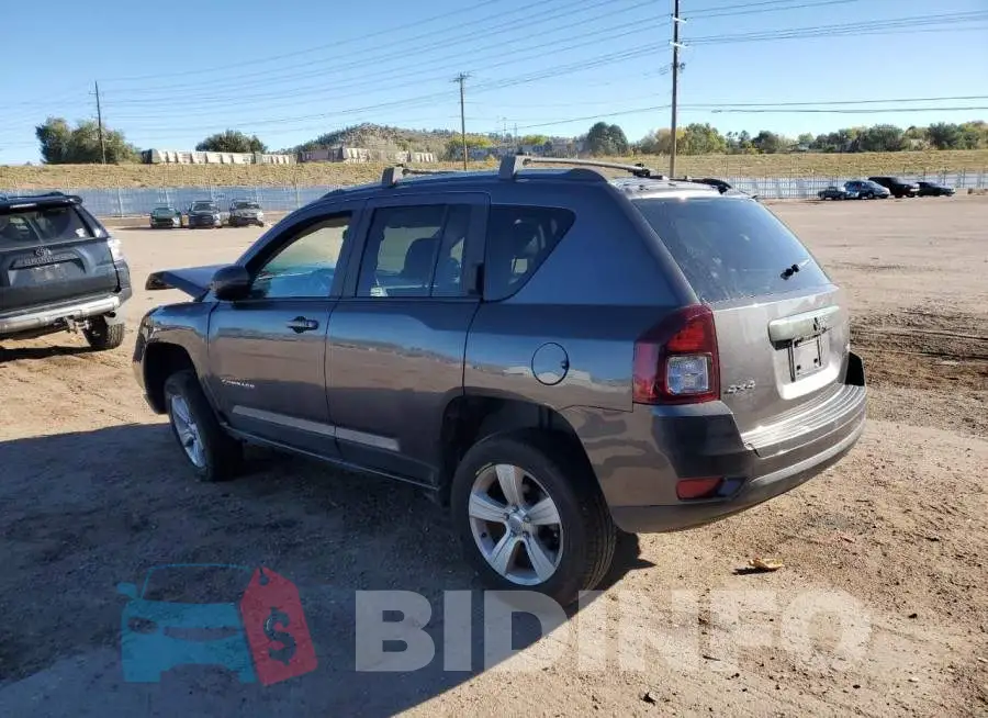 1C4NJDEB5HD167639 Photo# 2