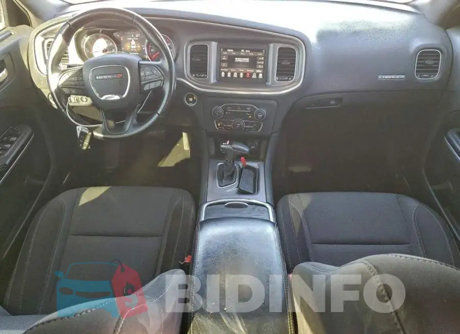 2C3CDXBG9KH670640 Photo# 8