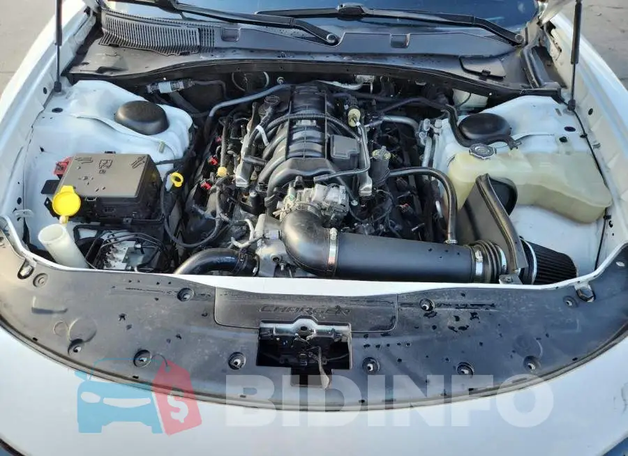 2C3CDXCT8HH643546 Photo# 11