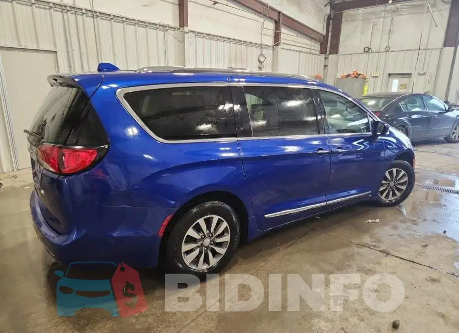 2C4RC1EG2LR230403 Photo# 3