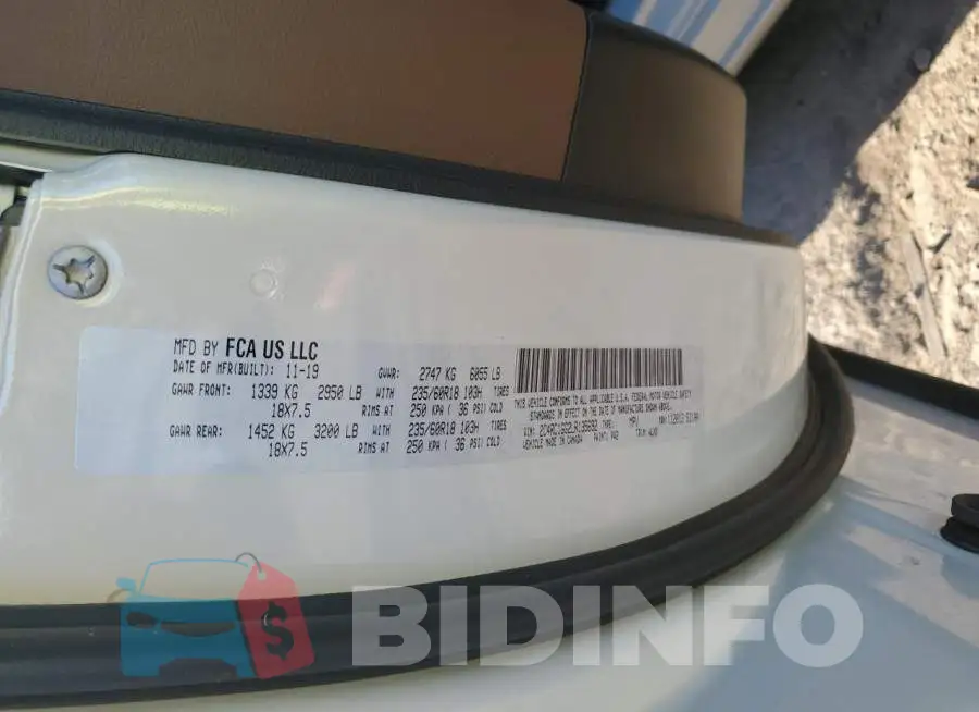 2C4RC1GG2LR135692 Photo# 13