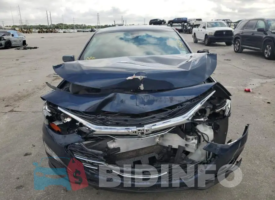 1G1ZD5ST3NF162024 Photo# 5