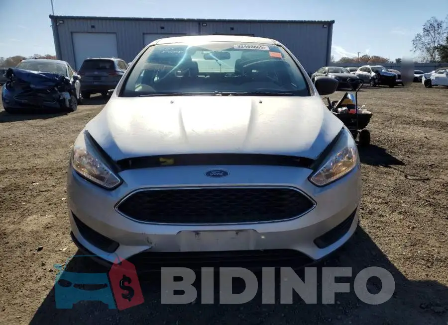 1FADP3E24GL201472 Photo# 5