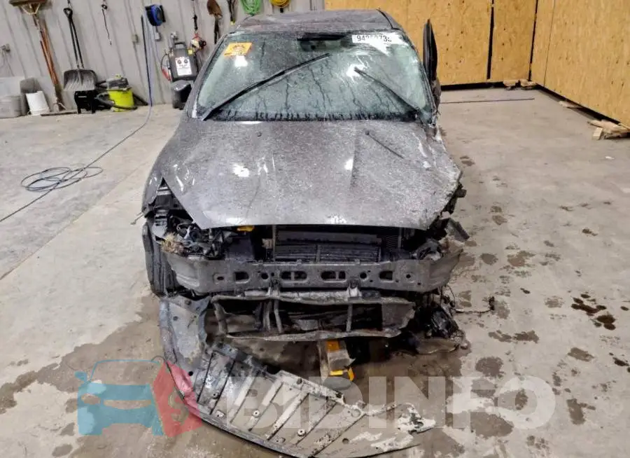 1FADP3FE6JL260989 Photo# 5