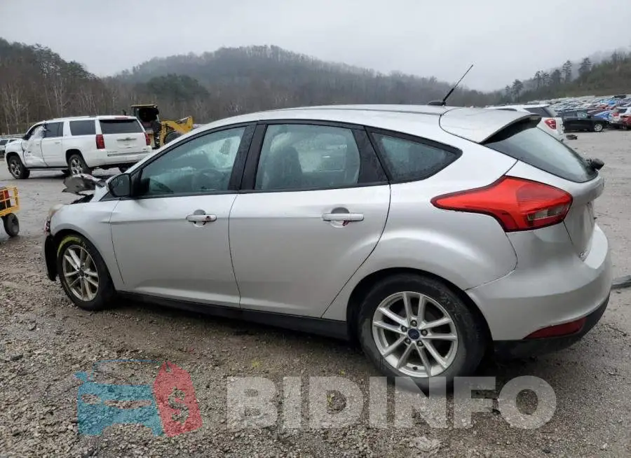 1FADP3K23GL318657 Photo# 2