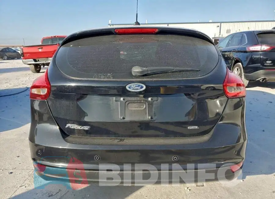 1FADP3M22HL249474 Photo# 6