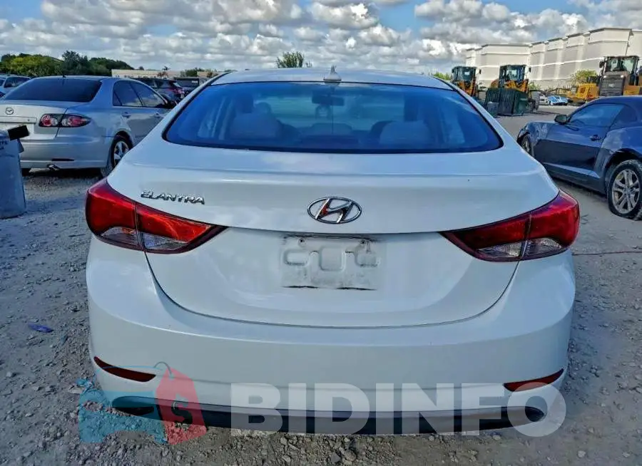 5NPDH4AE8GH664376 Photo# 6